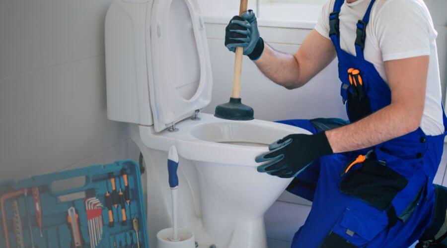 Expert burst pipe repair services in Mount Hermon, KY